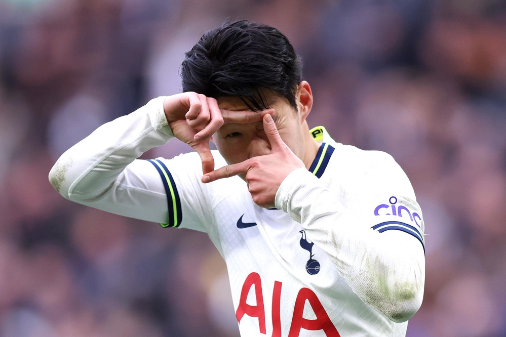 Son Heung-min đáp trả tin chuyển nhượng sang Saudi Arabia