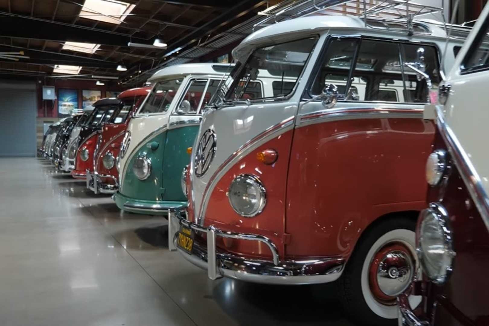 Nam diễn viên hài sở hữu bộ sưu tập xe Volkswagen cổ hàng hiếm