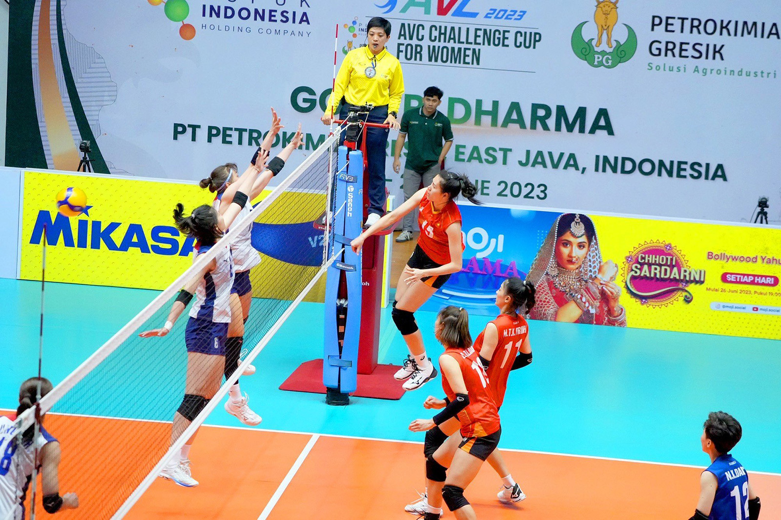 Tuyển bóng chuyền nữ Việt Nam dễ thở ở bán kết AVC Challenge Cup