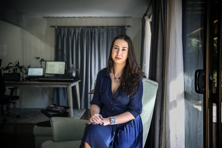 Ap luc khi song rieng anh 1