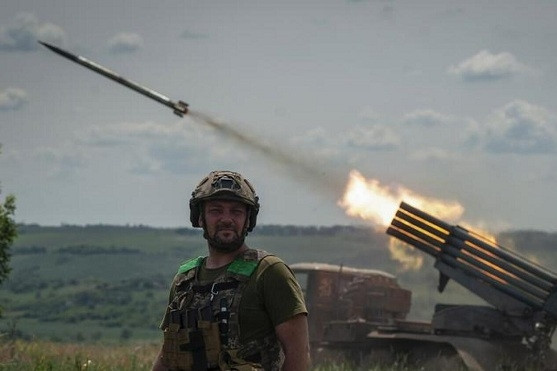 Mỹ nói lý do Kiev phản công thất bại, phi công Ukraine sắp được đào tạo lái F-16