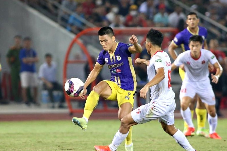 Tuấn Hải, Duy Mạnh giúp Hà Nội FC thắng kịch tính Khánh Hòa