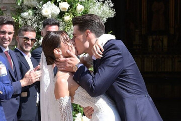 Kepa 'khóa môi' Hoa hậu Tây Ban Nha trong lễ cưới