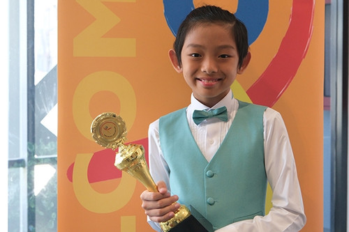 Long Hải đoạt cú đúp giải vàng tại Liên hoan nghệ thuật châu Á - Thái Bình Dương