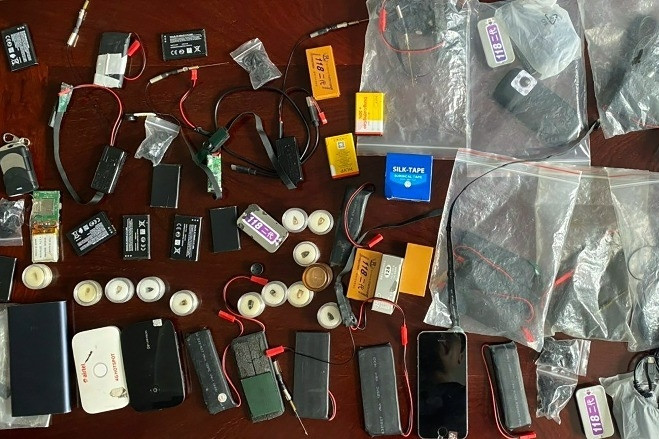 Phá đường dây mua bán thiết bị gian lận thi cử trước kỳ thi tốt nghiệp