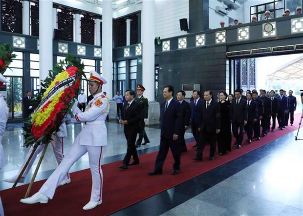 State-level funeral held for former Deputy PM Vu Khoan hinh anh 3