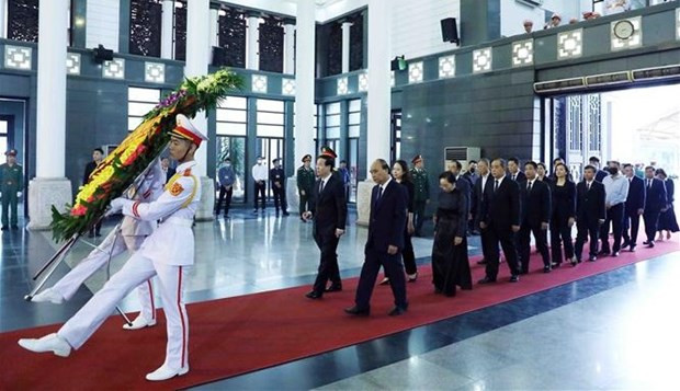 Memorial service held for former Deputy PM Vu Khoan