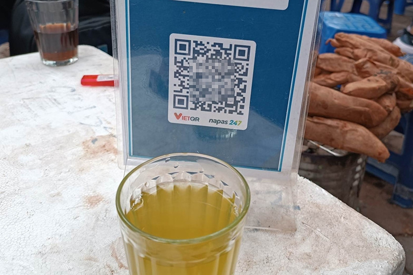 Ra đường vẫn tự tin dù không mang theo tiền mặt