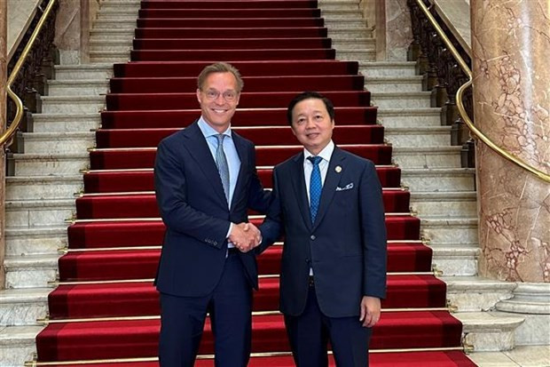 Vietnam, Netherlands strengthen cooperation in climate change adaption, water management hinh anh 3