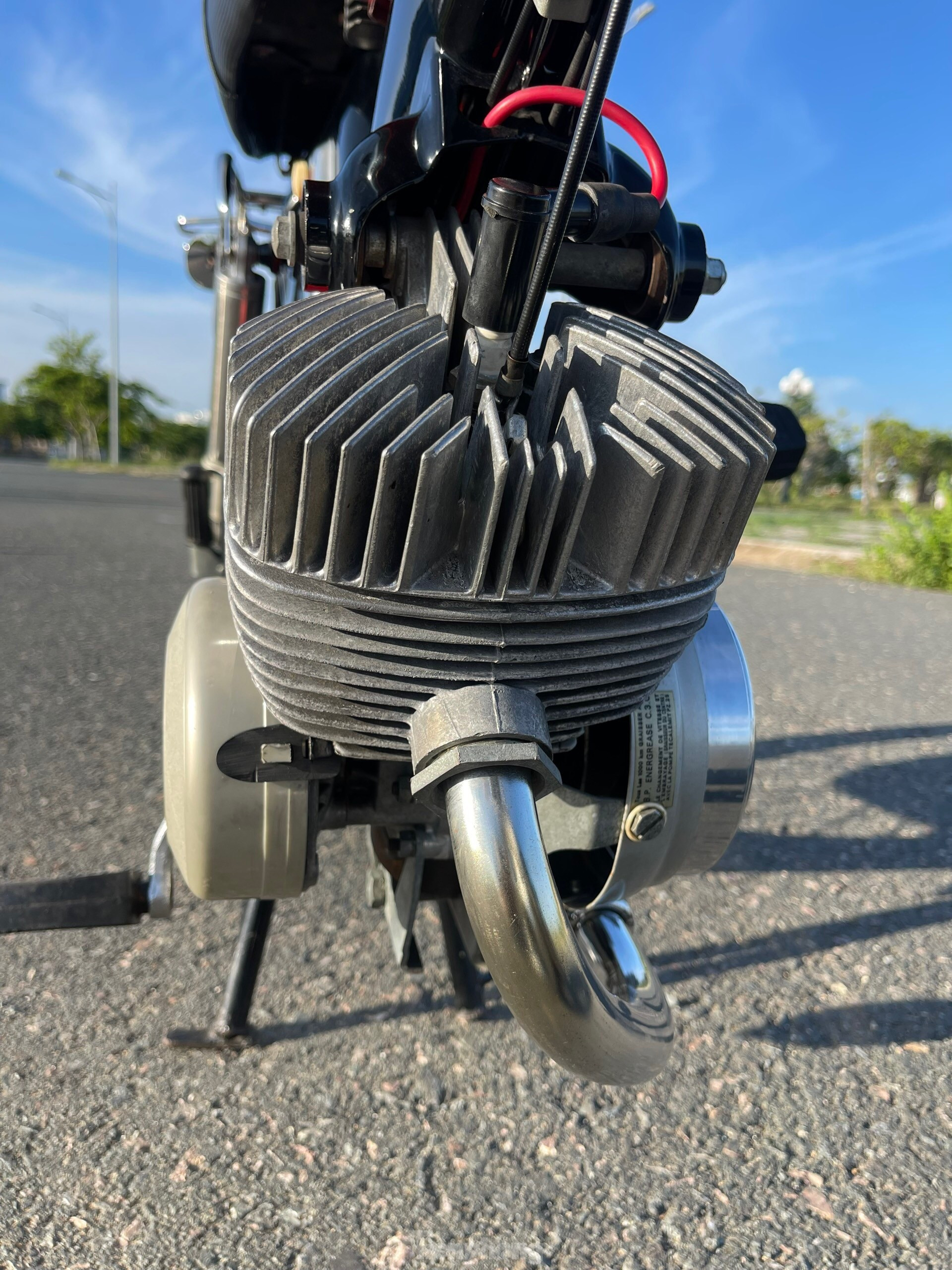 Xe máy cổ 'hiếm có khó tìm' của dân chơi Sài thành ảnh 10