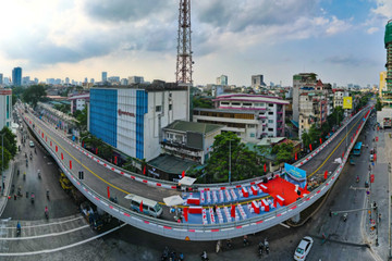 Cầu vượt chữ C 150 tỷ đồng ở Hà Nội trước giờ thông xe