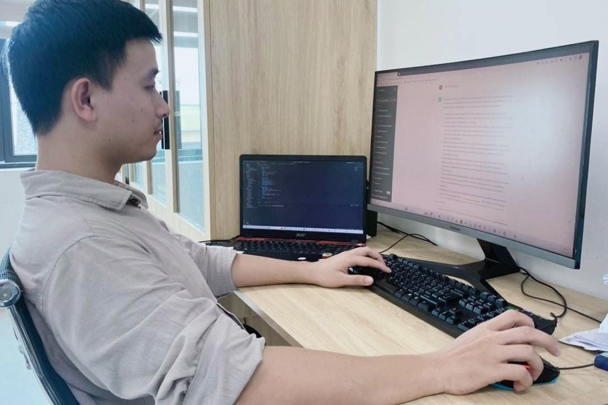 Cơ hội cho người lao động, công nhân thất nghiệp chuyển sang nghề lập trình