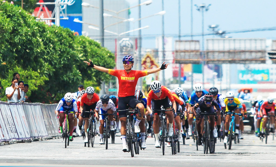 Vietnamese cyclist Nguyen Thi That to participate in 2023 Giro d'Italia Donne ảnh 1