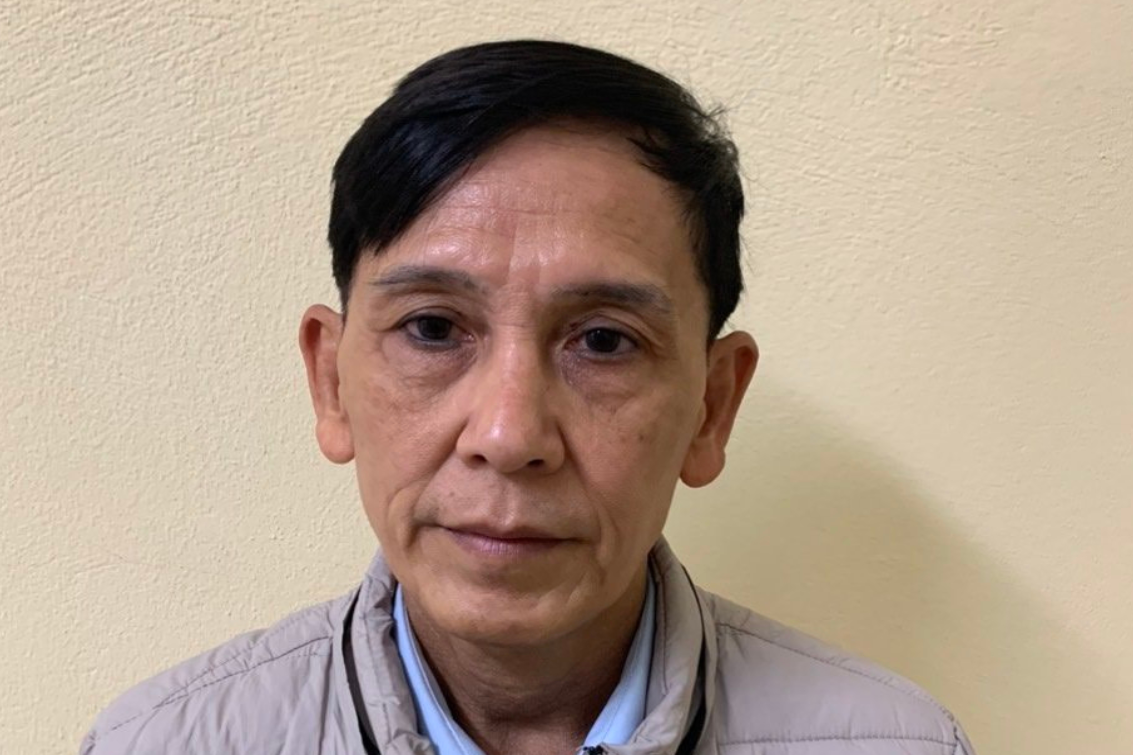 Người đàn ông 60 tuổi đột nhập trụ sở 7 xã ở Hà Nội 'khoắng' tài sản