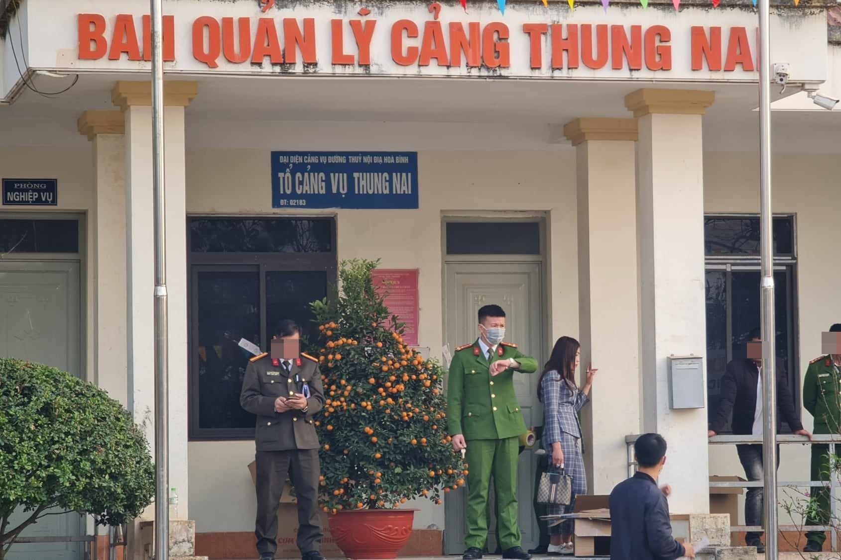 Giám đốc cảng du lịch Thung Nai bị cấm đi khỏi nơi cư trú