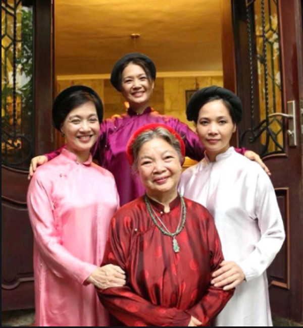 NSƯT Lê Mai - mẹ ruột của 3 mỹ nhân Hà thành Lê Vân - Lê Khanh - Lê Vi: Chôn vùi ước mơ để thực hiện ước mơ cho con cái - Ảnh 6.