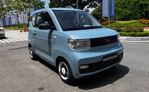 Gần 300 triệu, nên mua xe điện Trung Quốc Wuling HongGuang hay KIA Morning?