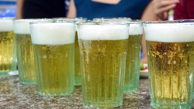 Cốc bia hơi mời Thủ tướng Úc, DN đồ uống Việt đang kinh doanh ra sao?