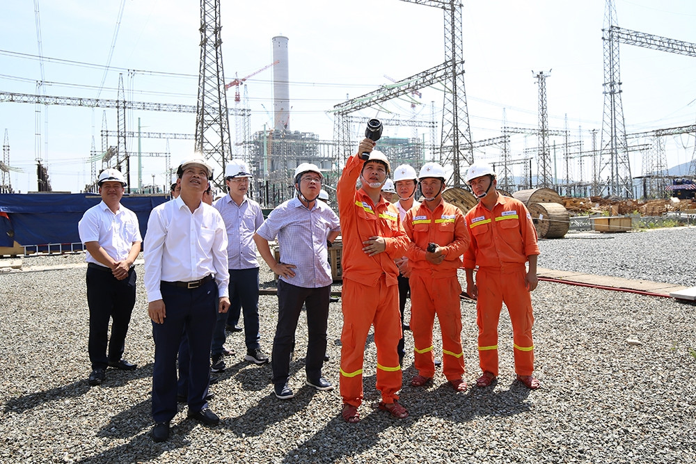 EVNNPT giữ vững trục truyền tải 500kV Bắc Nam, đảm bảo điện cho miền Bắc