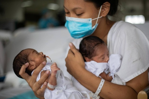 Đi ngược xu hướng ở châu Á, Philippines muốn giảm tỷ lệ sinh