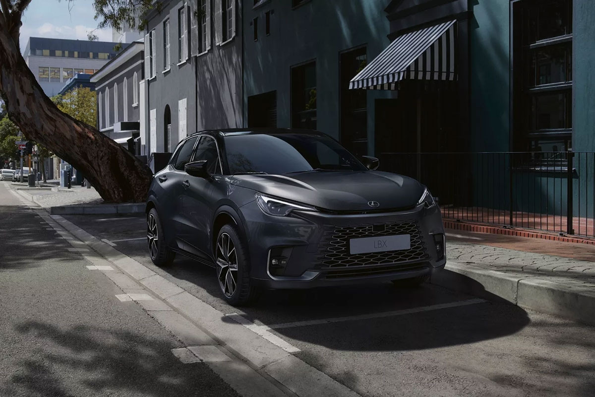 Lexus LBX ra mắt, biến Toyota Yaris Cross thành xe sang