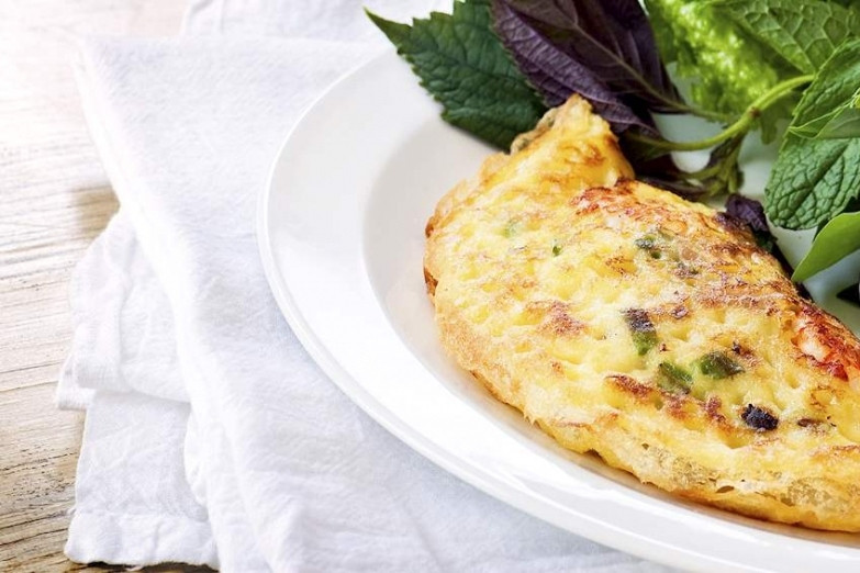 TasteAtlas names five Vietnamese pancakes as most popular in Southeast Asia