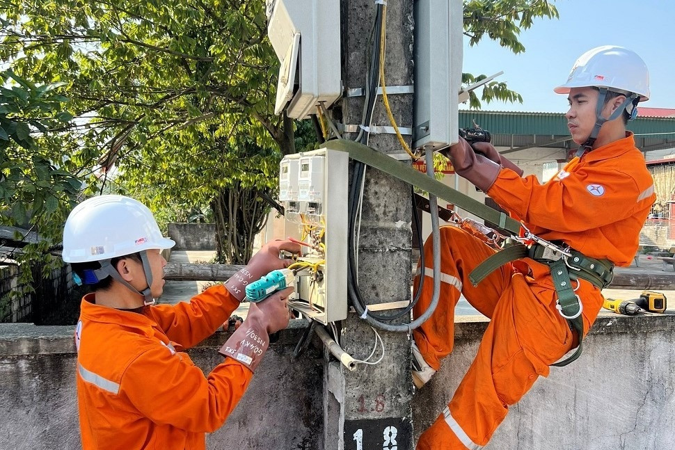 Bản tin cuối ngày 7/6: Miền Bắc thiếu điện: 'Chúng tôi gửi lời xin lỗi nhân dân'