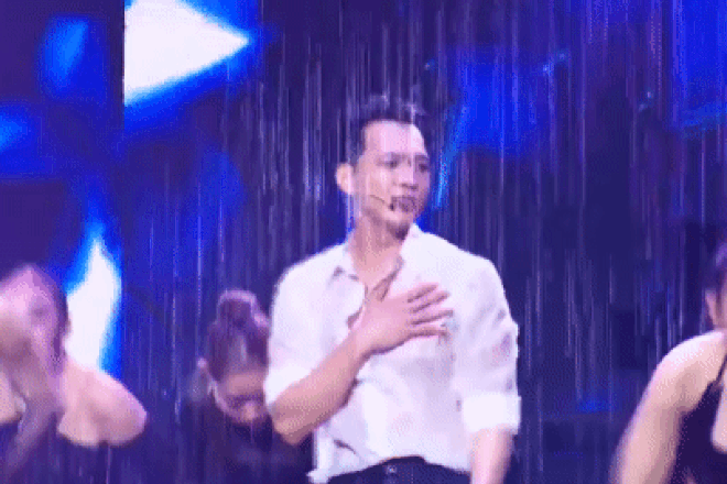 Trước màn diễn gây sốt, Chủ tịch Trần Hùng Huy từng đóng quảng cáo