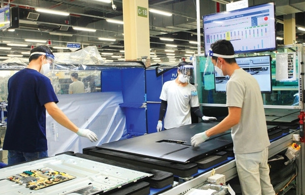 Vietnam cautious over trade deficit rise with South Korea
