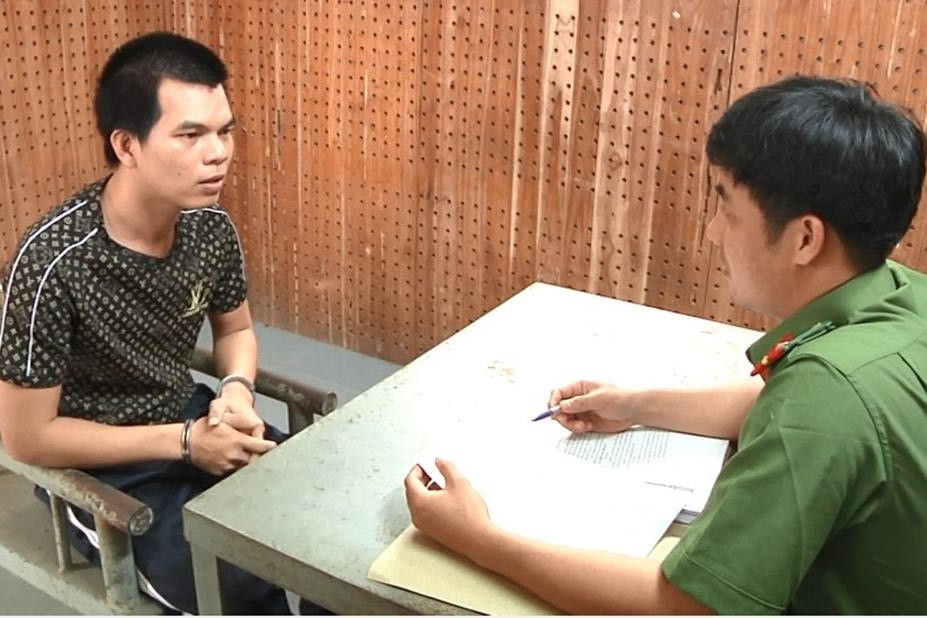 Bắt đối tượng lừa 'chạy án' để chiếm đoạt tài sản của nhiều người