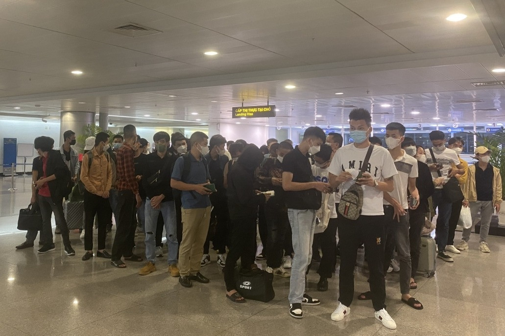 Giải cứu người Việt trong hơn 1.000 người nghi bị lừa bán ở Philippines