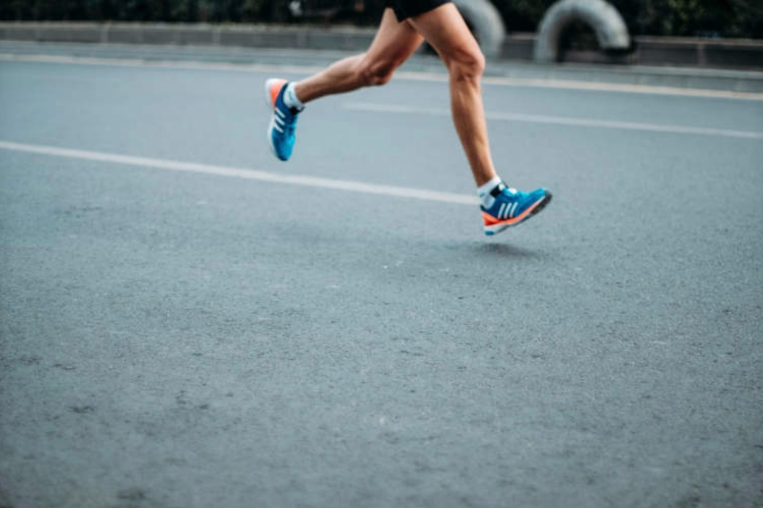 Công ty sa thải nhân viên vì không hoàn thành cuộc thi chạy 5km