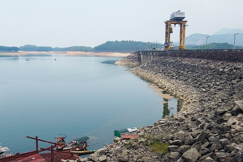 Nếu không có lũ về, cấp điện cho miền Bắc sẽ ra sao?