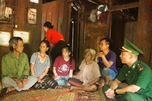 Nghe dụ dỗ việc nhẹ lương cao, người phụ nữ miền núi bị bán ra nước ngoài