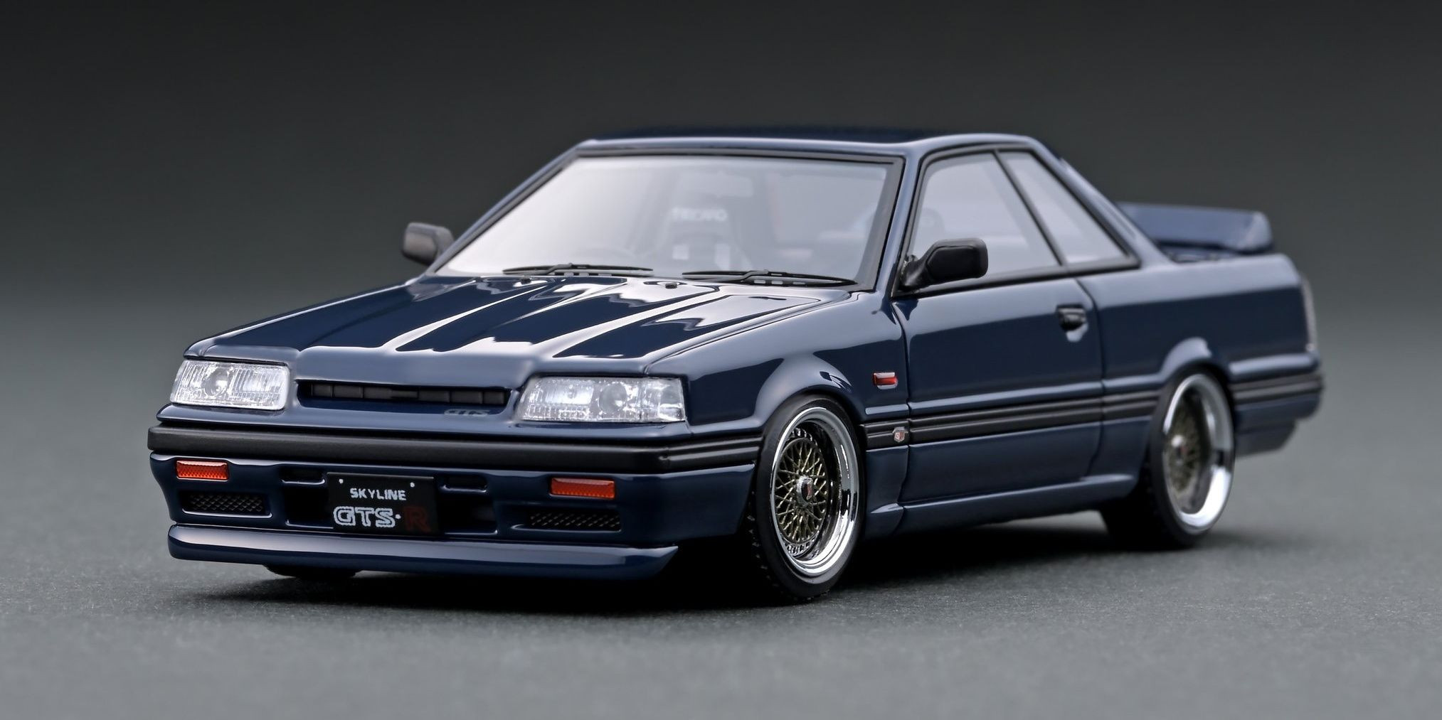 Nissan Skyline R31 GTS-R 