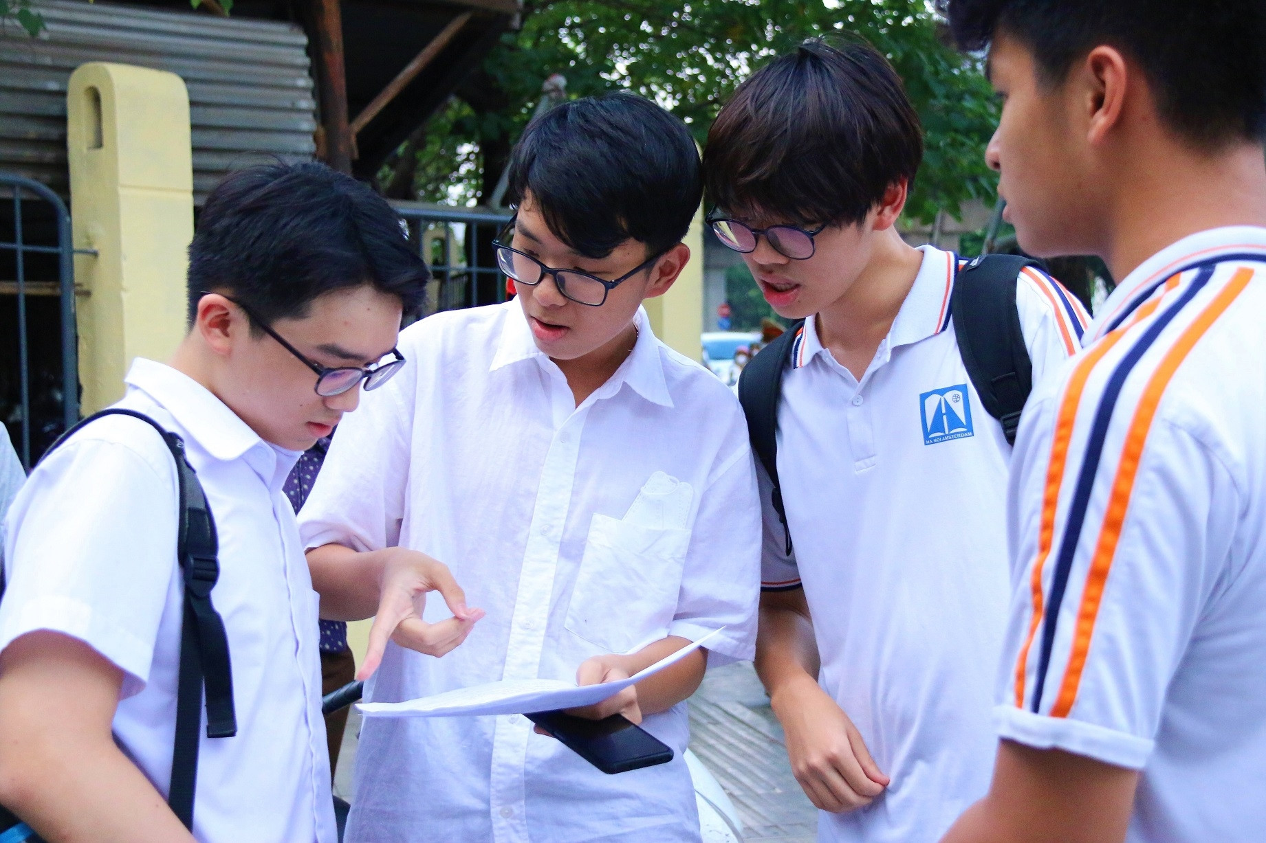 Top 13 trường có điểm chuẩn lớp 10 cao nhất Hà Nội năm 2023
