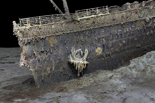 Vì sao không tìm được bất kỳ thi thể nào trên xác tàu Titanic dưới đáy biển?
