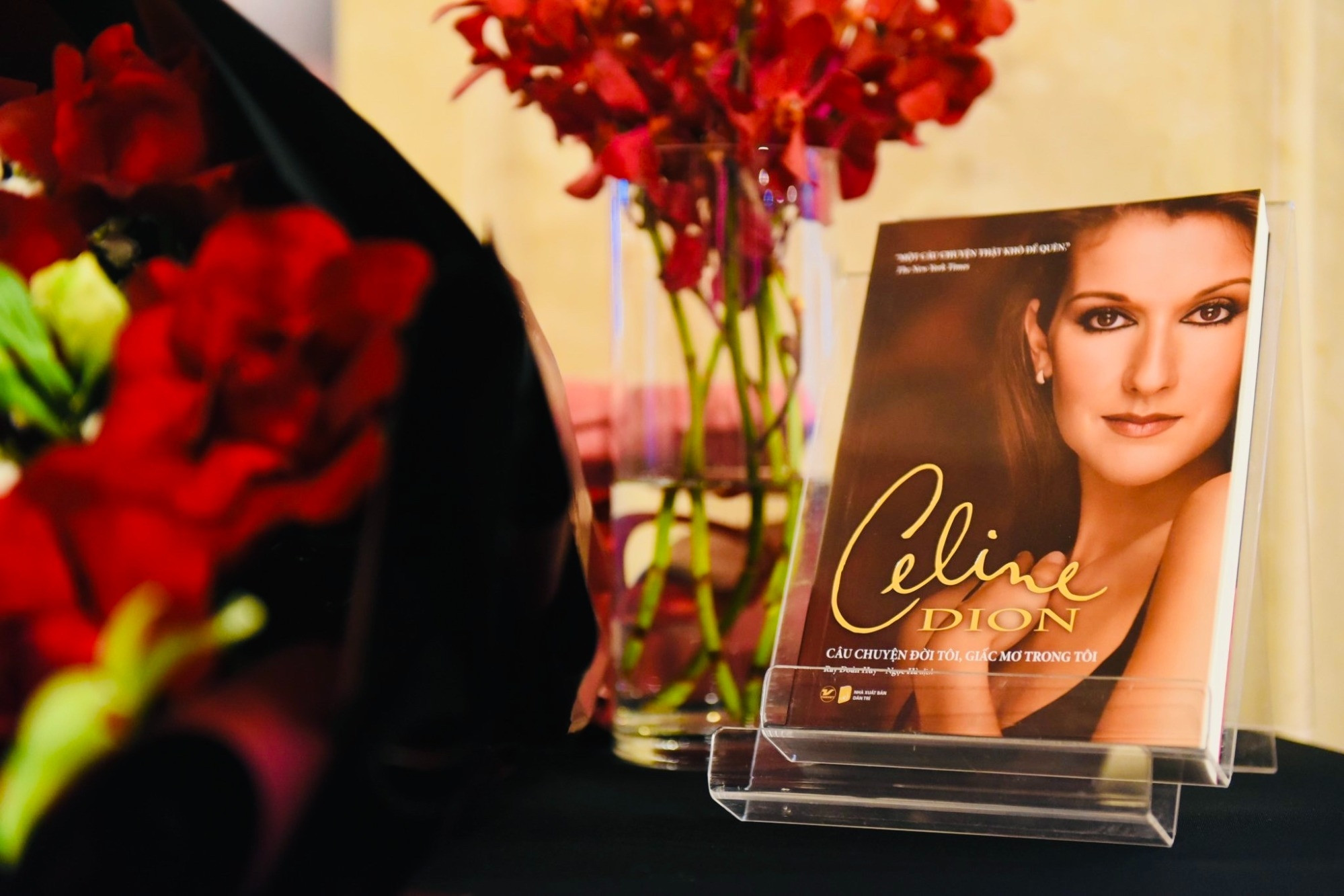 Celine Dion: Từ niềm đam mê âm nhạc đến trang sách của tôi