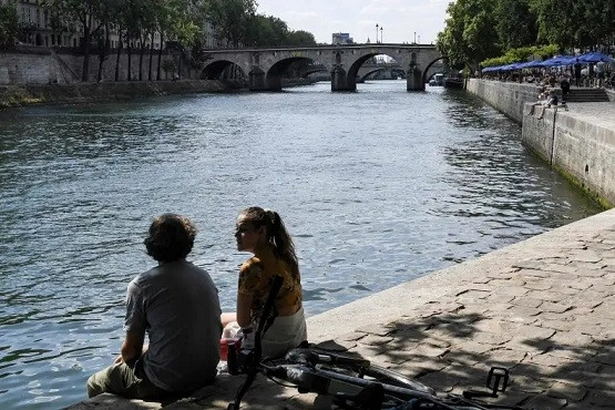 Sau hơn 100 năm, người dân lại được tắm ở sông Seine