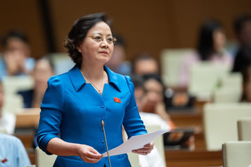 Bộ trưởng Nội vụ trả lời về tăng lương, thêm biên chế cho phường xã ở Hà Nội