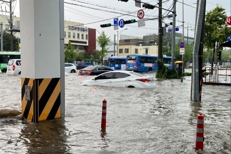 Hàn Quốc cảnh báo lũ quét sớm cho người dân trước 1 tiếng