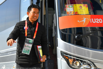 HLV Hoàng Anh Tuấn dẫn dắt Olympic Việt Nam dự Asiad 19