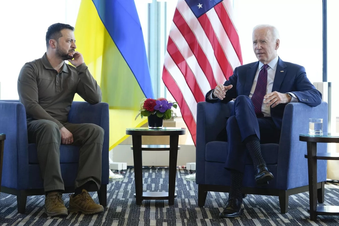 Tổng thống Biden cảnh báo hậu quả nếu NATO kết nạp sớm Ukraine