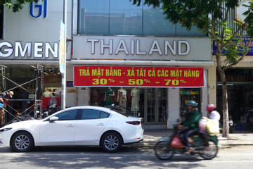 Phố thời trang ở Đà Nẵng ế ẩm, loạt cửa hàng đóng cửa