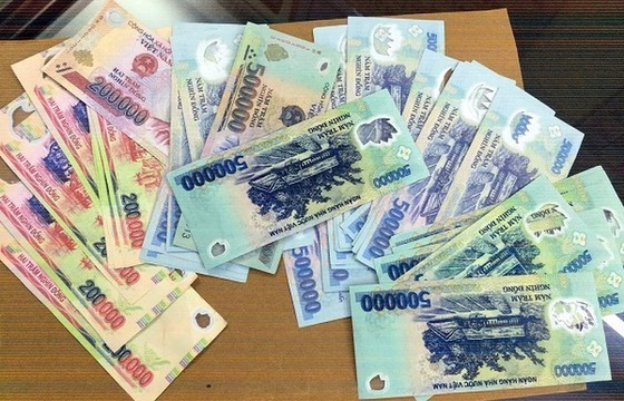 Police warn of Vietnamese counterfeit banknotes