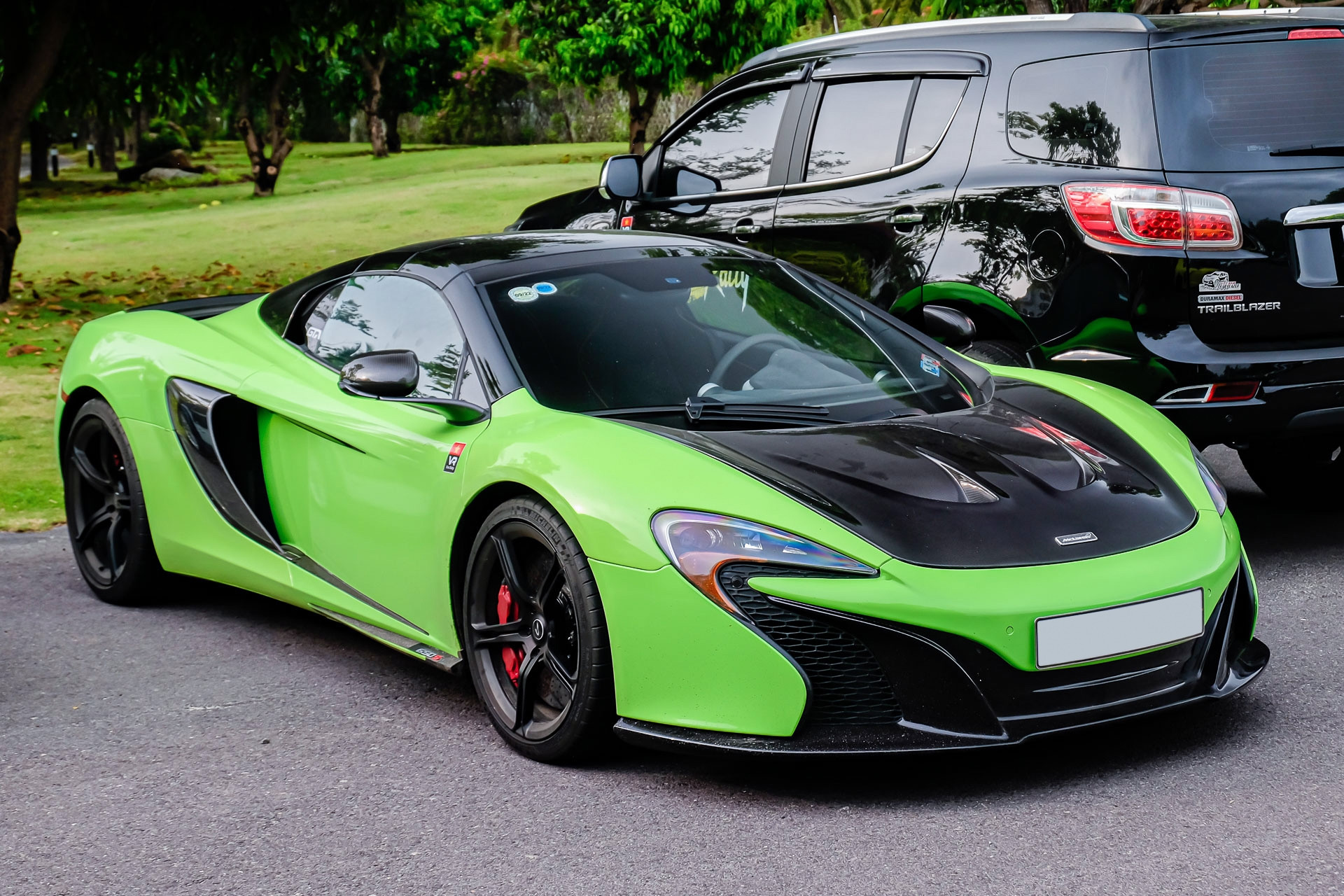 Quá khứ 'phiêu bạt' của siêu xe McLaren 650S Spider trong vụ Phan Công Khanh