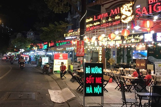 Rampant sidewalk encroachment in HCMC