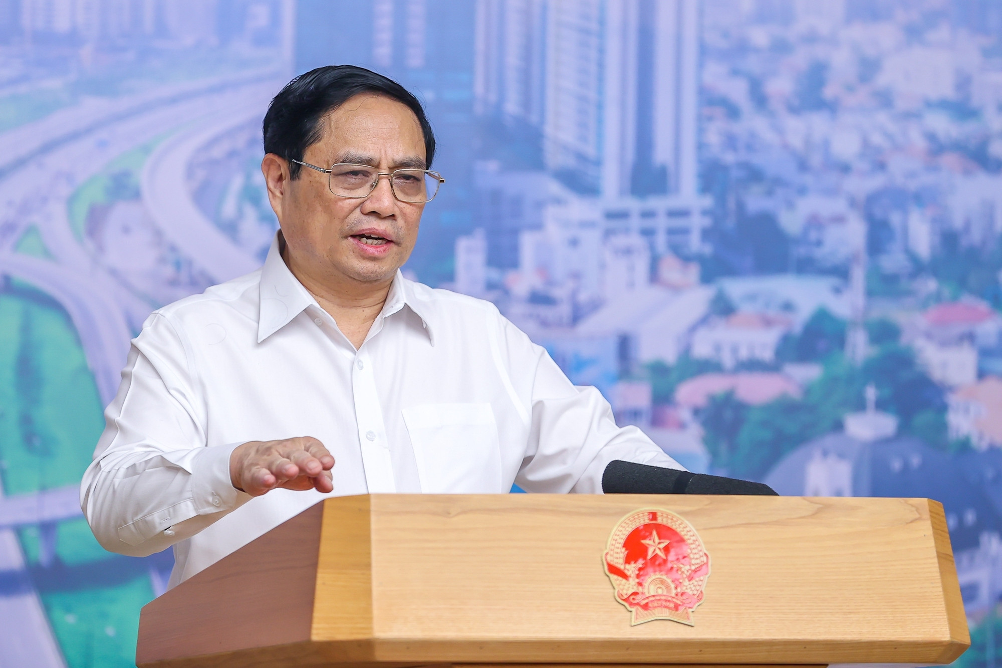 Thủ tướng yêu cầu khởi công nhà ga Long Thành trong tháng 8