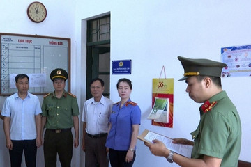 Bắt nguyên Chủ tịch UBND thị xã Phú Thọ và nhiều đồng phạm