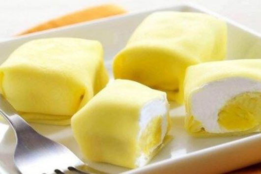 Cách làm bánh crepe sầu riêng đơn giản, thơm ngon tại nhà